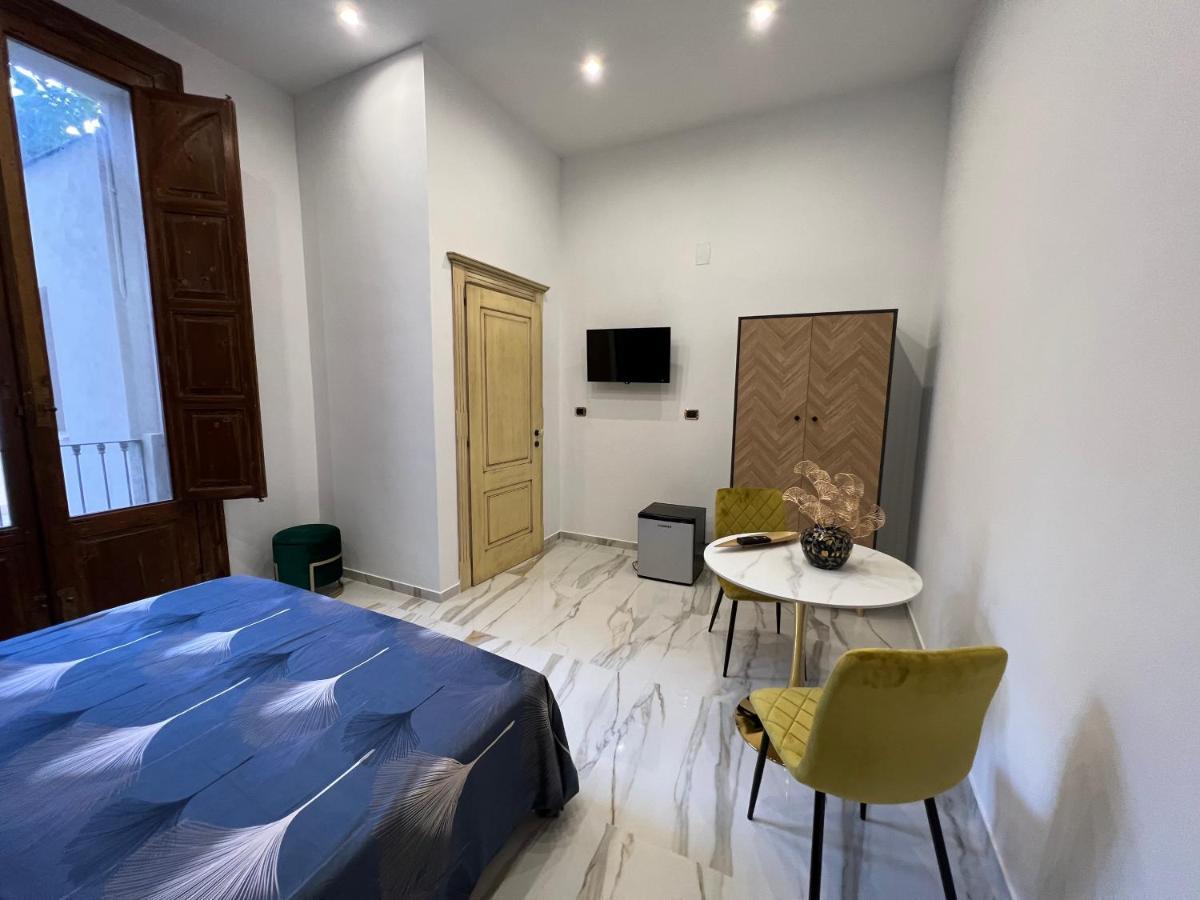 Handy Specus Brindisi