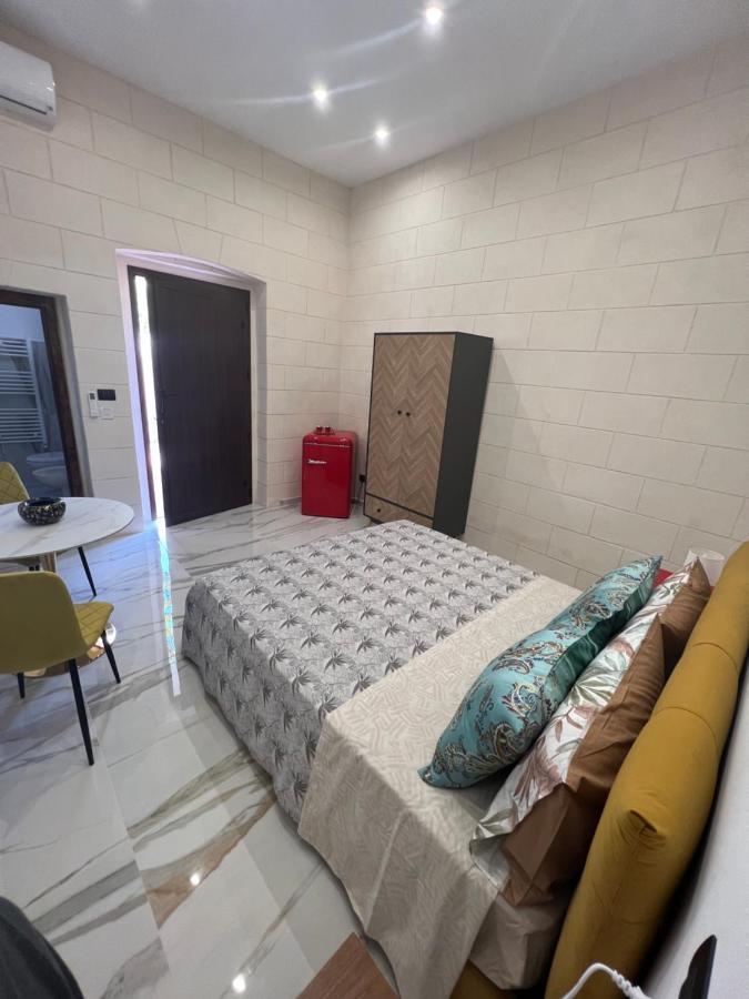 Handy Specus Homestay Brindisi