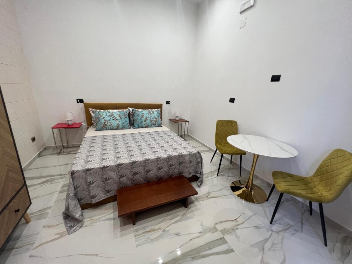 Handy Specus Homestay Brindisi